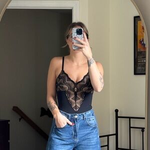 Pinsy Black Lace Shapewear Bodysuit